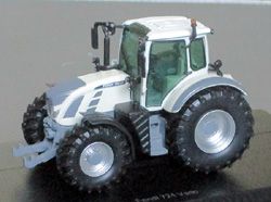 sch87_fendt724vario_weiss