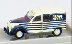 Citroen 2CV Lieferwagen Nivea