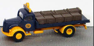 MB L 311 Pritschen-LKW Circus Krone
