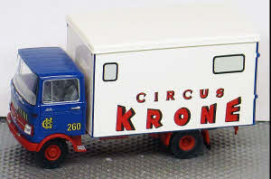 MB LP 608 Koffer-LKW Circus Krone