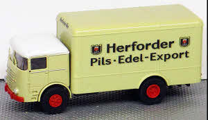 Büssing Commodore Koffer-LKW Herforder Pils