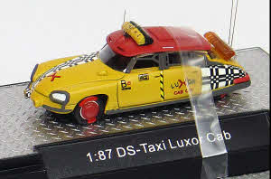 Citroen DS 21 Filmauto Back to the Futur Street