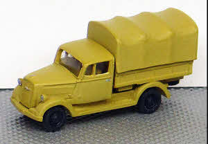 Opel Blitz 1t Pritsche/Plane Wehrmacht sandfarbig