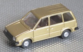 nissanpraire_gold_rietze