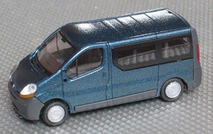 rm21370_blaugruenmet